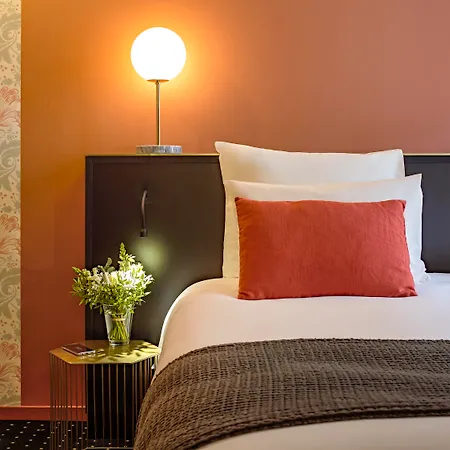 Mercure Centre Passage Pommeraye 4*