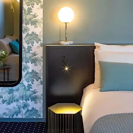 Mercure Centre Passage Pommeraye מלון 4*