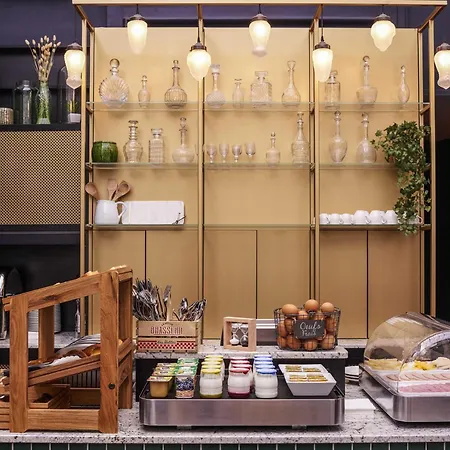 מלון Mercure Centre Passage Pommeraye 4*