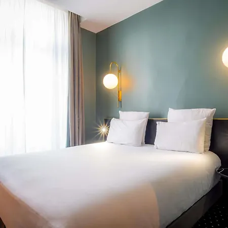 Mercure Centre Passage Pommeraye Hotel 4*