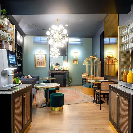 Mercure Centre Passage Pommeraye Нант
