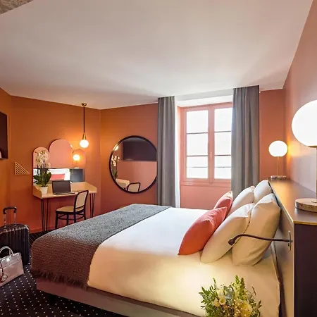 Mercure Centre Passage Pommeraye 4*