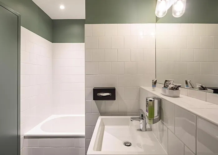 Mercure Centre Passage Pommeraye 4*