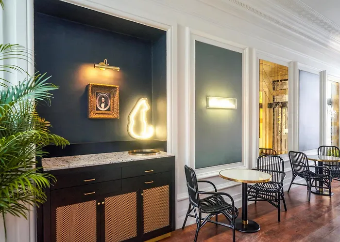 Mercure Centre Passage Pommeraye 4* 낭트