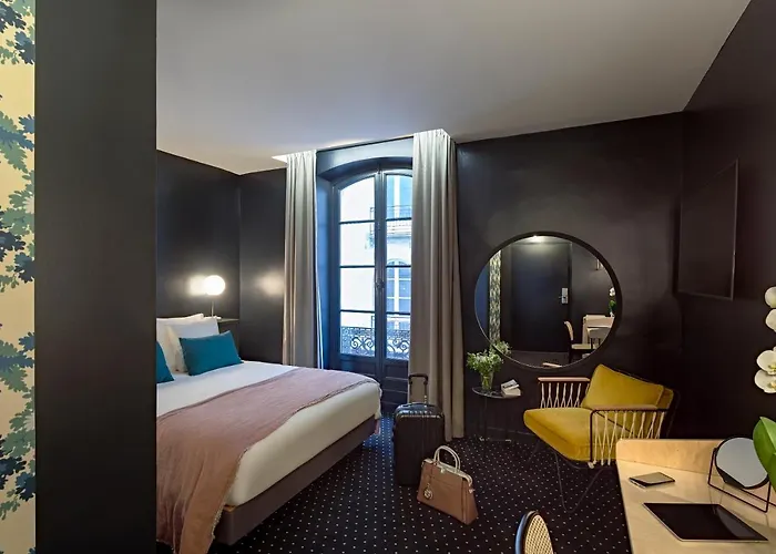 Mercure Centre Passage Pommeraye 4*