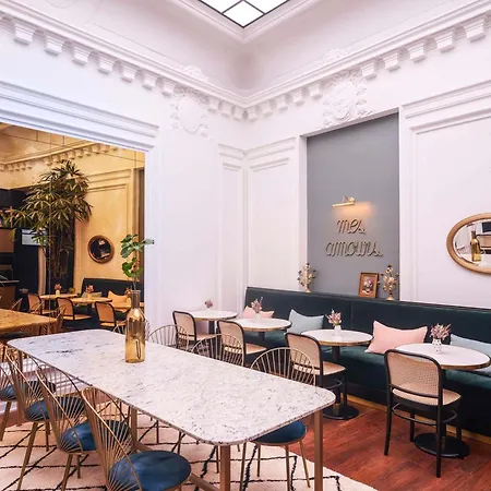 Mercure Centre Passage Pommeraye Hotel 4*
