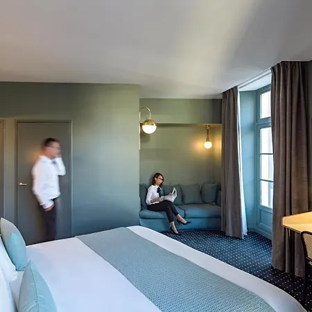 Mercure Centre Passage Pommeraye Hotel 4*