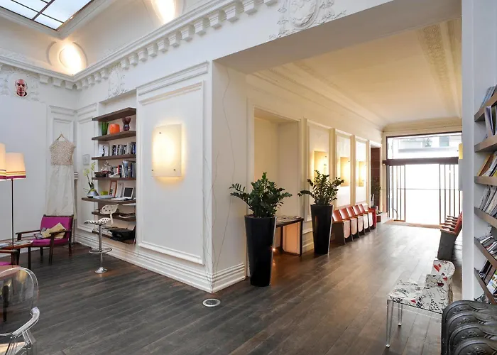 Mercure Centre Passage Pommeraye 4* نانت