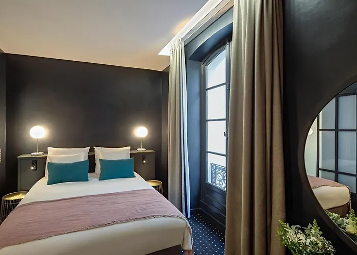 فندق Mercure Centre Passage Pommeraye 4*